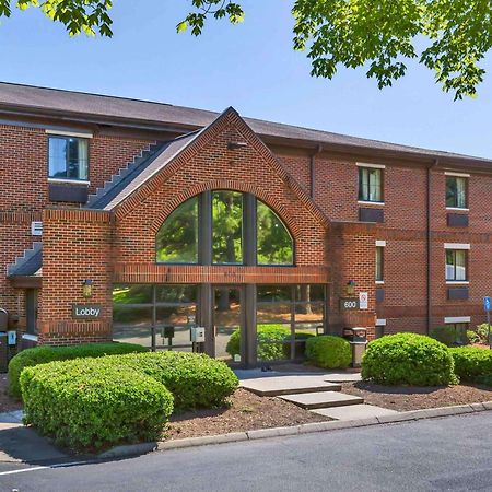 Extended Stay America Suites - Raleigh - Cary - Harrison Ave Zewnętrze zdjęcie