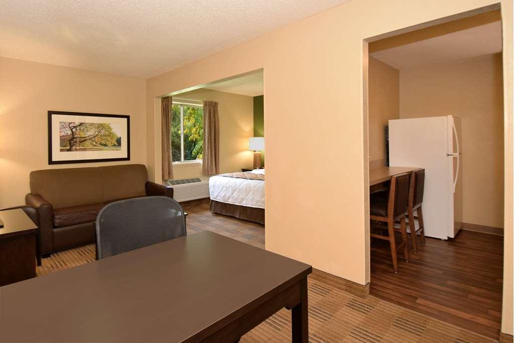 Extended Stay America Suites - Raleigh - Cary - Harrison Ave Pokój zdjęcie