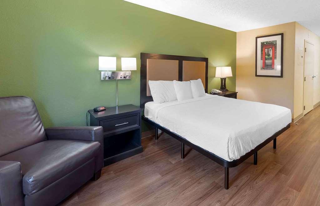 Extended Stay America Suites - Raleigh - Cary - Harrison Ave Pokój zdjęcie