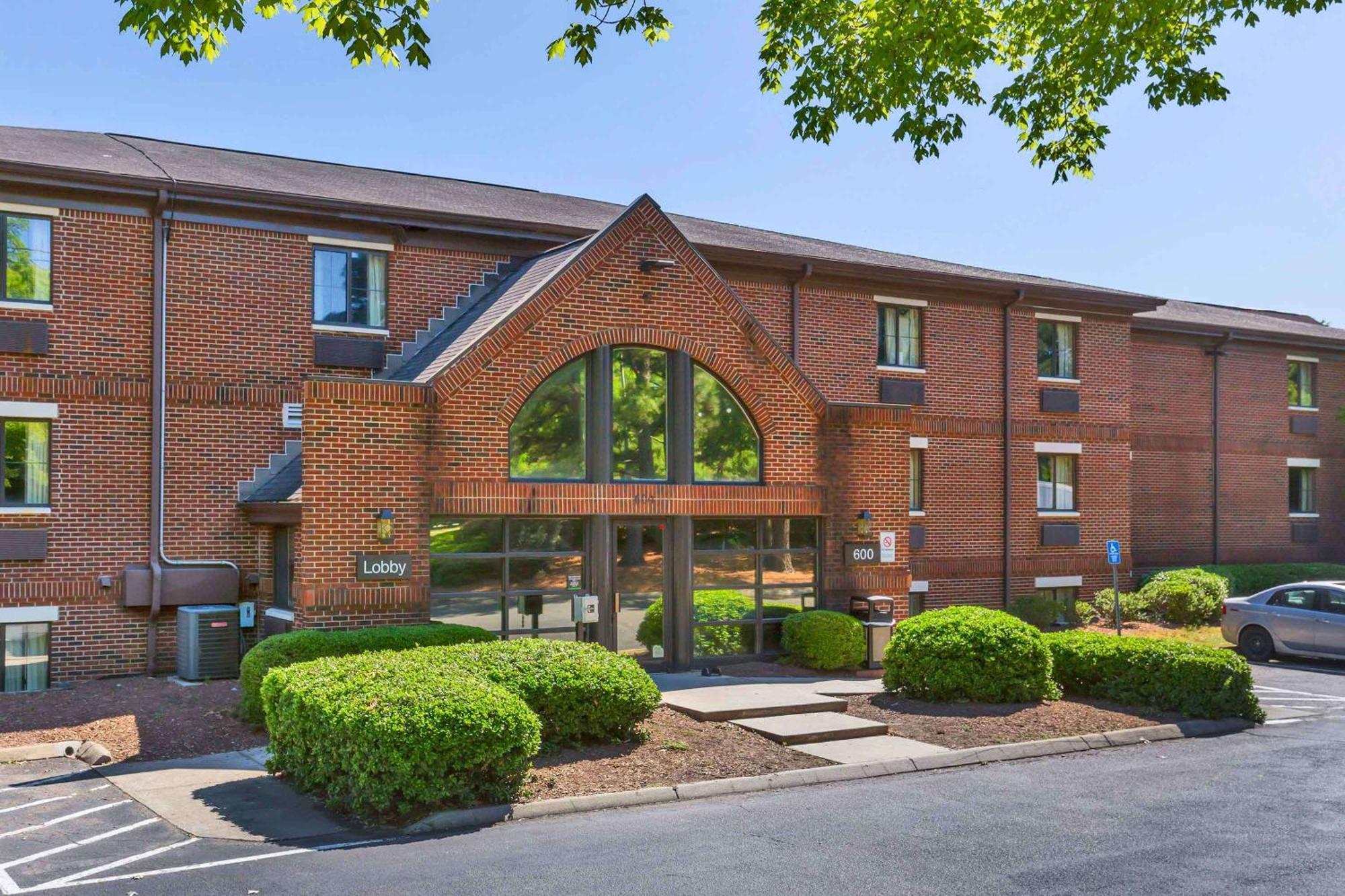 Extended Stay America Suites - Raleigh - Cary - Harrison Ave Zewnętrze zdjęcie